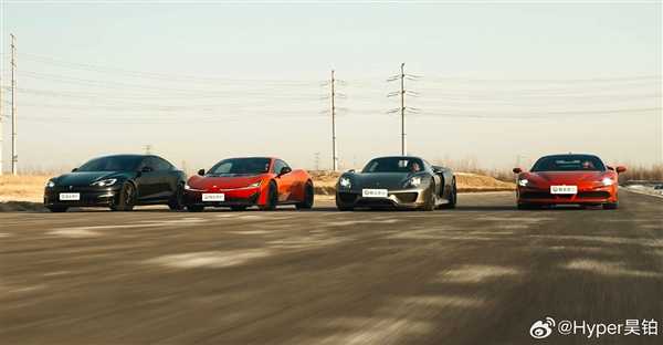 向“旧神”们致敬!昊铂SSR零百加速2.72秒力压法拉利、保时捷插图 向“旧神”们致敬!昊铂SSR零百加速2.72秒力压法拉利、保时捷