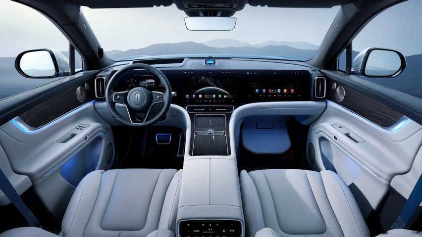 问界M9预定太火爆，黄牛加价1万转让订单