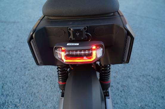 经典神车再突破 小牛N系列电自旗舰NXT初体验插图5 经典神车再突破 小牛N系列电自旗舰NXT初体验插图5