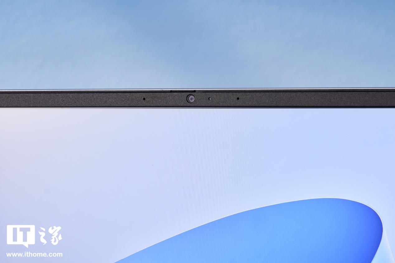 戴尔灵越 14 Plus 体验:酷睿 Ultra 7 155H 加持,AI 体验出众插图4 戴尔灵越 14 Plus 体验:酷睿 Ultra 7 155H 加持,AI 体验出众