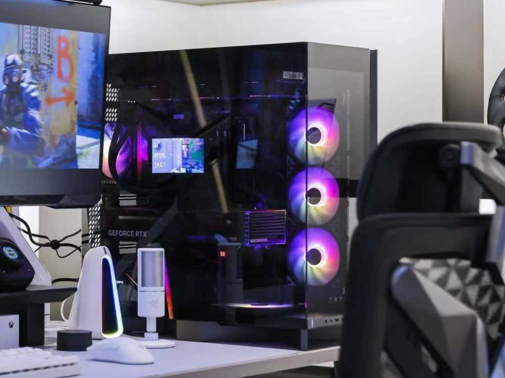 TRYX 创氪星系推出曲面屏一体水散热器,搭载 6.5 英寸 2K 屏幕插图1 TRYX 创氪星系推出曲面屏一体水散热器,搭载 6.5 英寸 2K 屏幕