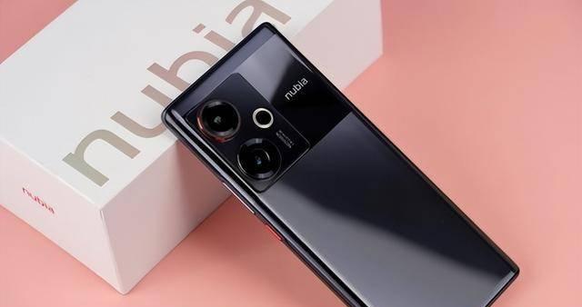 哪种手机低价高配(2024三款手机性价比高)插图 哪种手机低价高配(2024三款手机性价比高)