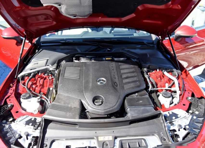 奔驰CLE,比奔驰其他的车都设计得还要更好看,女生特别喜欢插图8 奔驰CLE,比奔驰其他的车都设计得还要更好看,女生特别喜欢