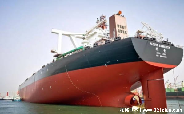 世界最大货轮多少吨位（45万吨）插图2