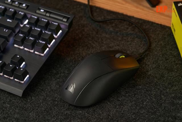 仅重60g的FPS利器! 美商海盗船M75 AIR无线游戏鼠标体验测评插图4 仅重60g的FPS利器! 美商海盗船M75 AIR无线游戏鼠标体验测评插图4