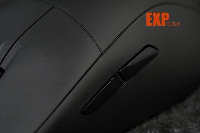 仅重60g的FPS利器! 美商海盗船M75 AIR无线游戏鼠标体验测评插图12 仅重60g的FPS利器! 美商海盗船M75 AIR无线游戏鼠标体验测评插图12