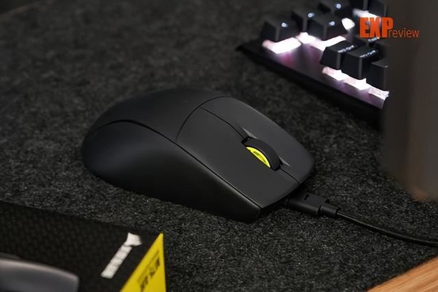 仅重60g的FPS利器! 美商海盗船M75 AIR无线游戏鼠标体验测评插图25 仅重60g的FPS利器! 美商海盗船M75 AIR无线游戏鼠标体验测评插图25