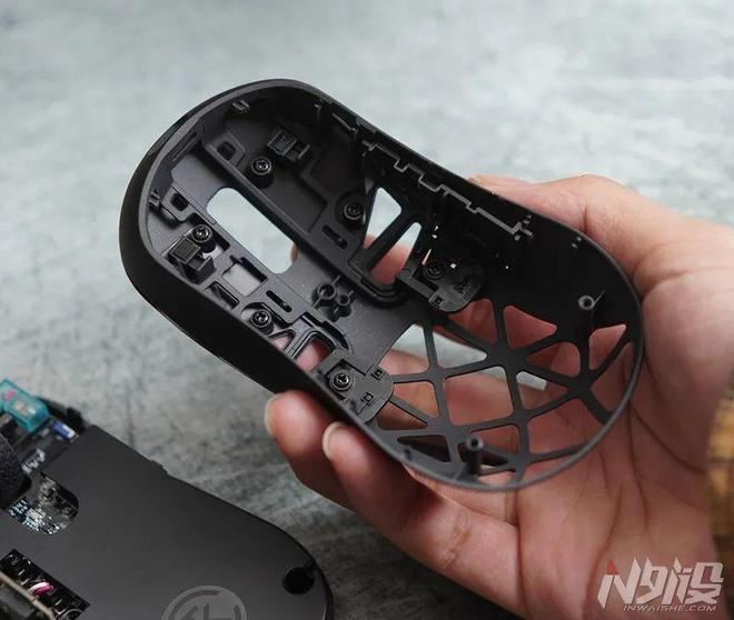 Keychron M3 mini 4K镁合金鼠标值得入手吗? KeychronM3mini4K拆解评测插图12 Keychron M3 mini 4K镁合金鼠标值得入手吗? KeychronM3mini4K拆解评测插图12