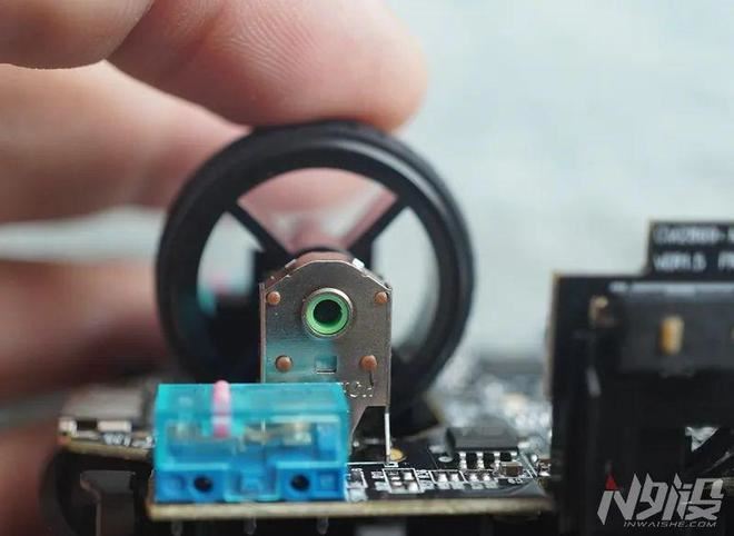 Keychron M3 mini 4K镁合金鼠标值得入手吗? KeychronM3mini4K拆解评测插图18 Keychron M3 mini 4K镁合金鼠标值得入手吗? KeychronM3mini4K拆解评测插图18