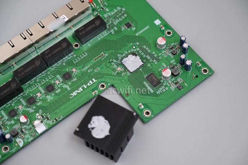TL-R5408PB-AC一体机怎么样? TPLINK TL-R5408PB-AC路由器拆机测评插图27 TL-R5408PB-AC一体机怎么样? TPLINK TL-R5408PB-AC路由器拆机测评插图27
