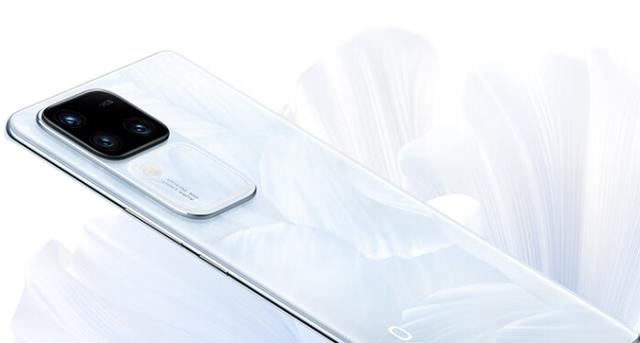 小米civi4pro和vivos18pro哪个好? 小米Civi 4Pro对比vivo S18 Pro测评插图3