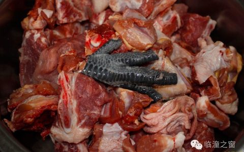 【吃鸡比赛】- 美食界的战斗盛宴