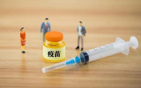 女婴接种疫苗后瘫痪 其家人称会继续上诉维权