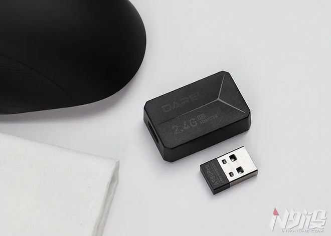 重新定义高效能与无线自由! 达尔优a980proMax三模鼠标拆解评测插图3 重新定义高效能与无线自由! 达尔优a980proMax三模鼠标拆解评测插图3