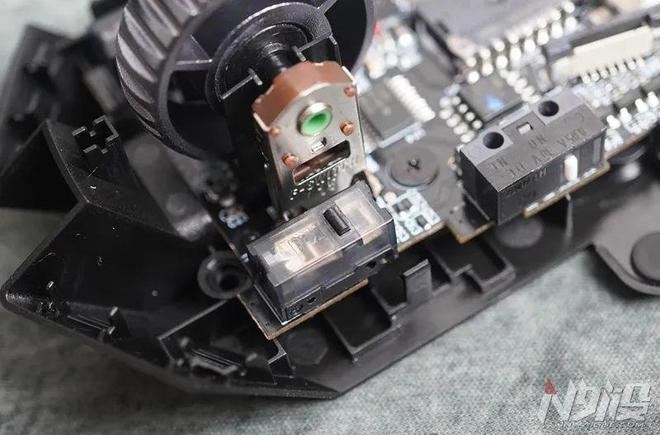 重新定义高效能与无线自由! 达尔优a980proMax三模鼠标拆解评测插图24 重新定义高效能与无线自由! 达尔优a980proMax三模鼠标拆解评测插图24