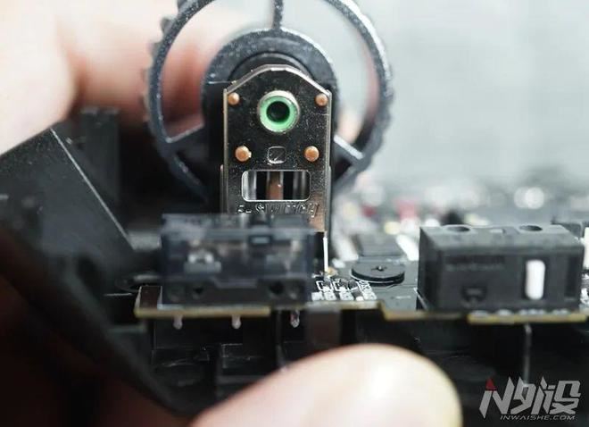 重新定义高效能与无线自由! 达尔优a980proMax三模鼠标拆解评测插图25 重新定义高效能与无线自由! 达尔优a980proMax三模鼠标拆解评测插图25