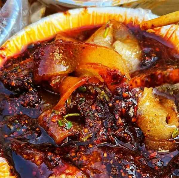 本地人代购天水麻辣烫月入10万