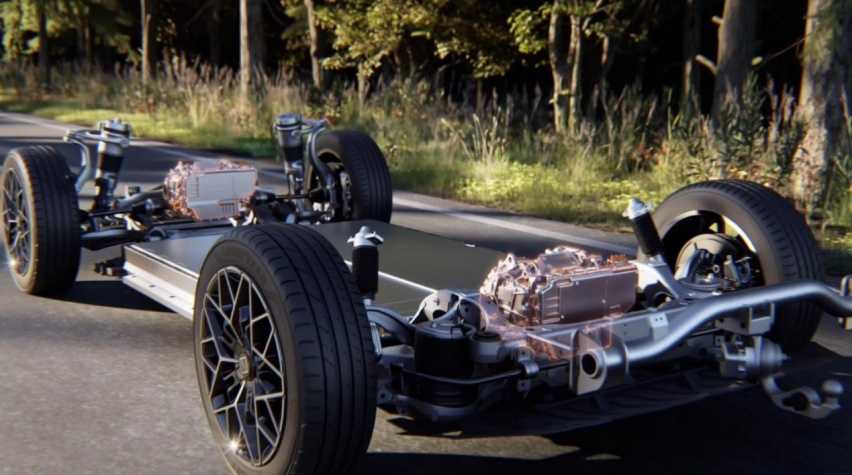 2024款极氪001，26.9万就可以拥有678马力，V12内燃机级别