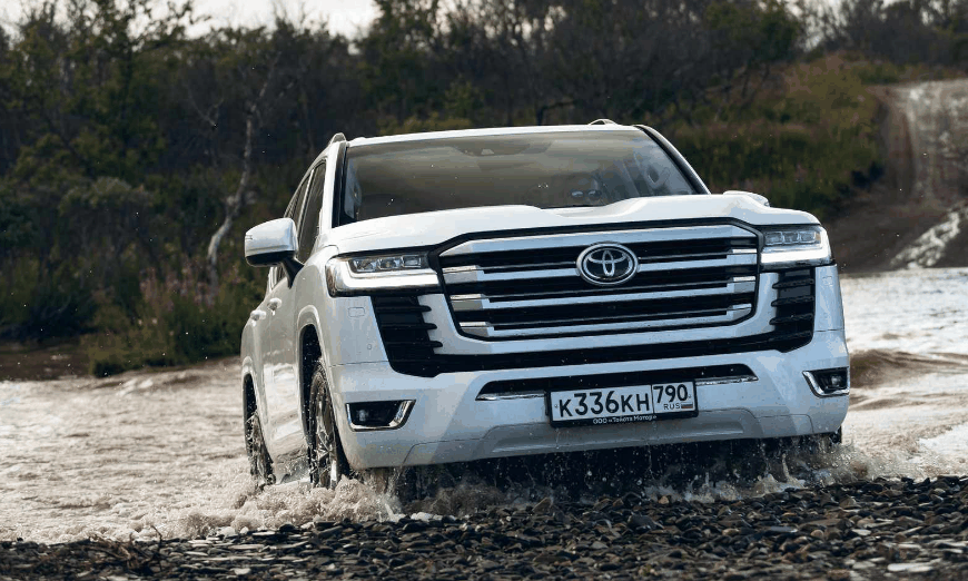 平行进口的兰德酷路泽LC300，价格崩了？经销商疯了？插图3