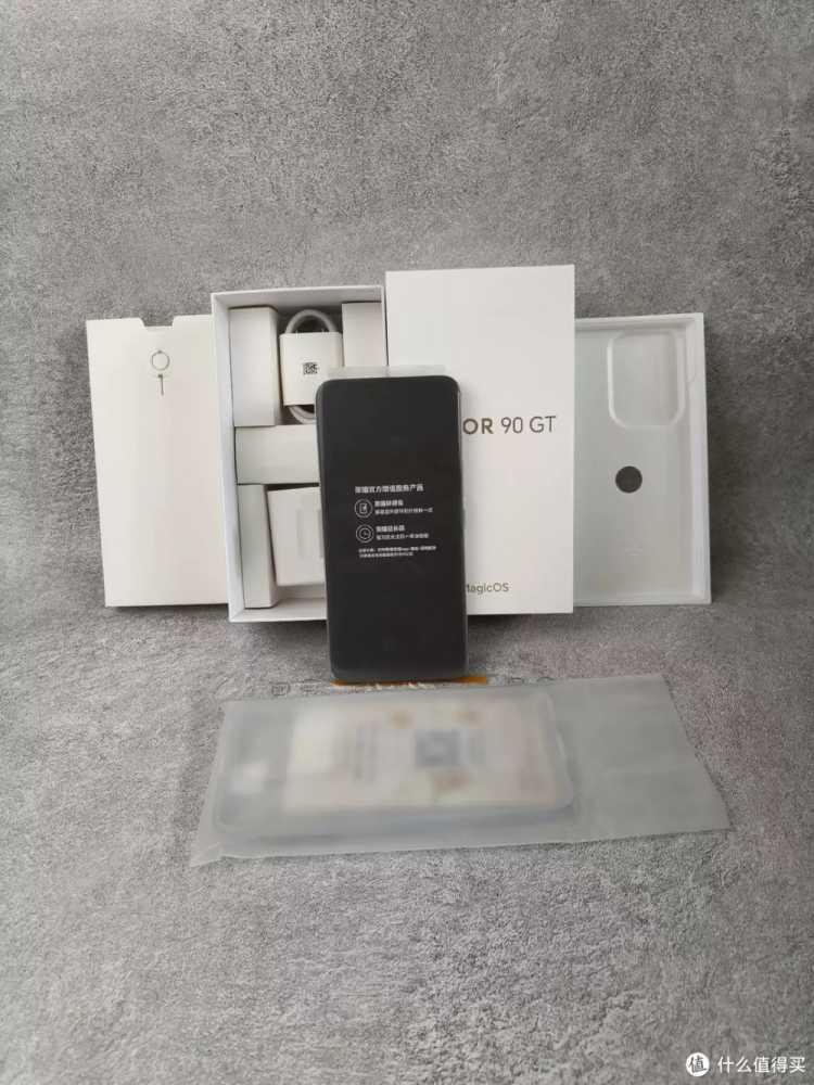 荣耀90GT,学生党将将好插图2 荣耀90GT,学生党将将好