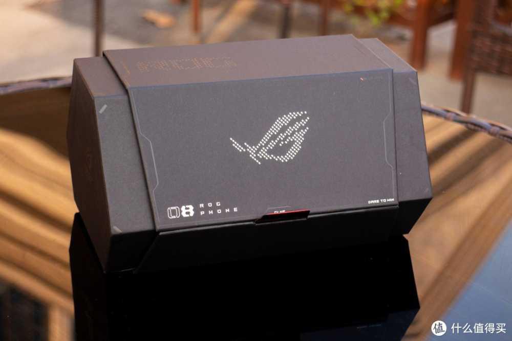 重新定义游戏手机？！ROG 8 Pro体验分享