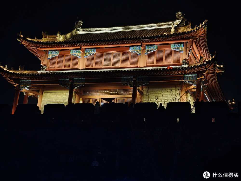 重新定义游戏手机？！ROG 8 Pro体验分享