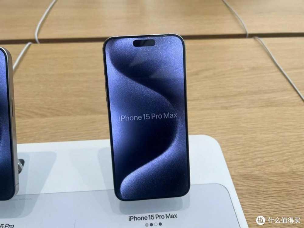 跌价1350元!iPhone一代旗舰终于“亲民”,还要啥安卓手机!插图3 跌价1350元!iPhone一代旗舰终于“亲民”,还要啥安卓手机!
