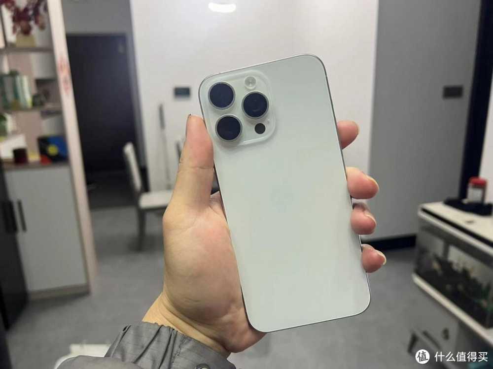 跌价1350元!iPhone一代旗舰终于“亲民”,还要啥安卓手机!插图4 跌价1350元!iPhone一代旗舰终于“亲民”,还要啥安卓手机!