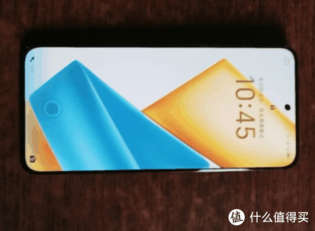 适合大学生用的手机推荐：荣耀90