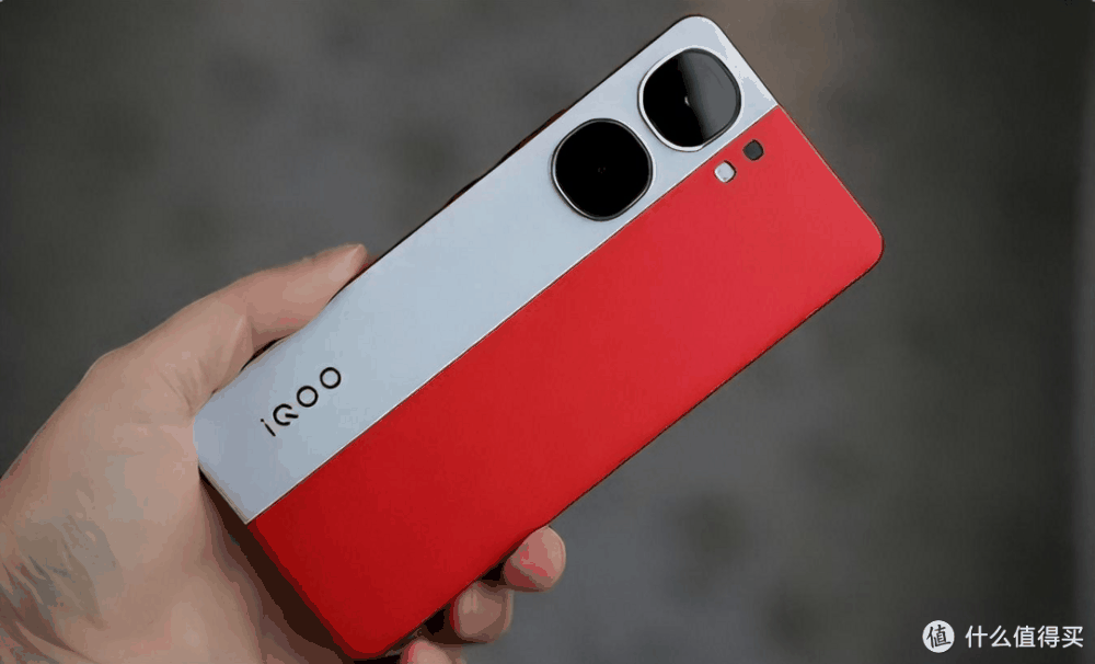 目前公认值得入手的4部手机，配置强体验好，几乎无差评