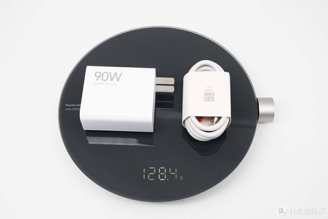 90W有线+80W无线，5300mAh大电池，小米 14 Ultra 手机充电评测