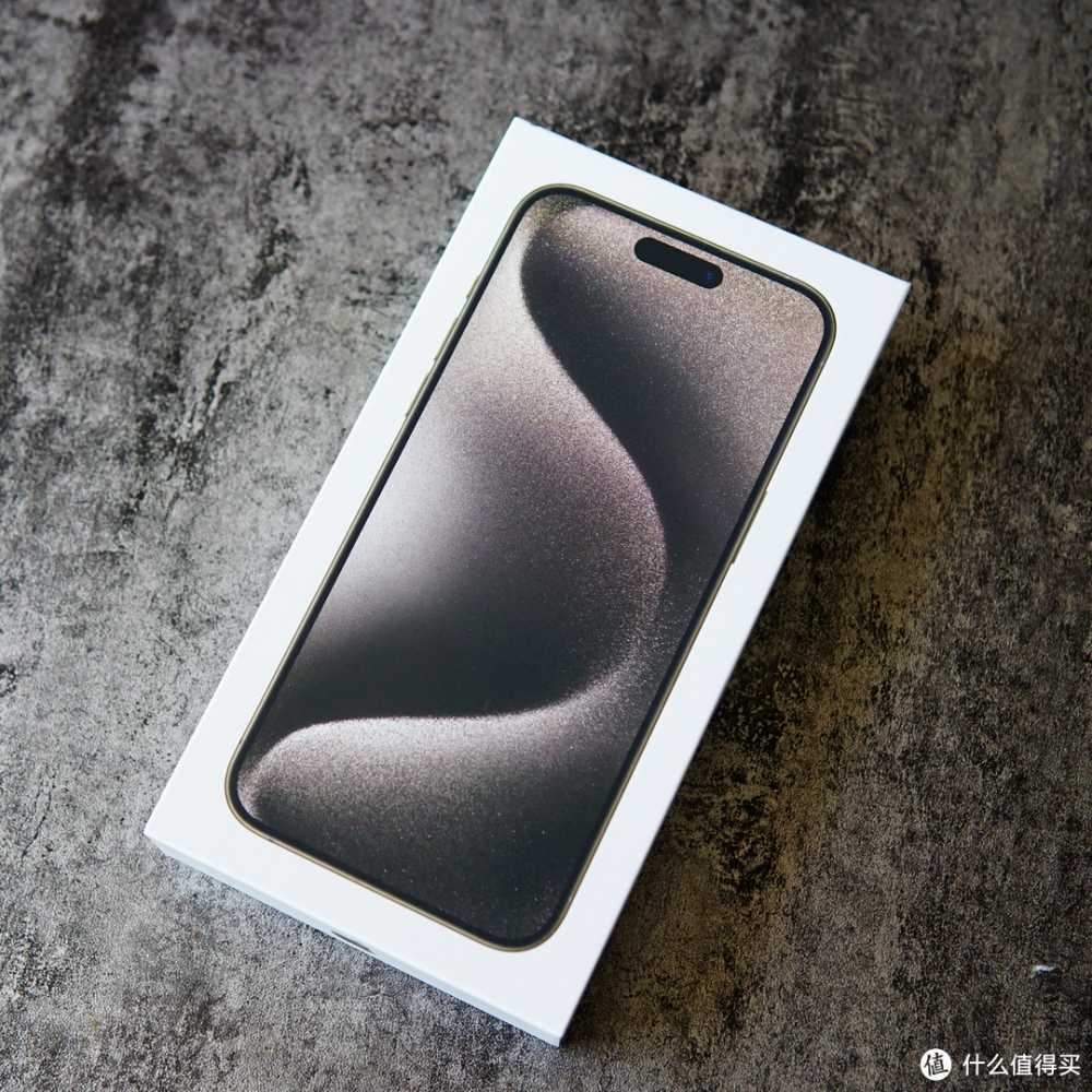 虽然iPhone 15 pro max的文章已经很多，但我仍然希望你看看这一篇