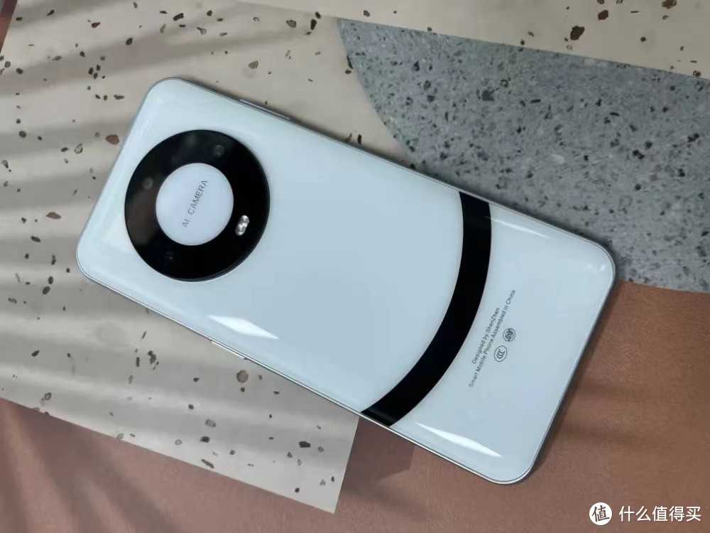 华为HMS+6800mAh大电池+骁龙888，16GB+512GB版仅1099元