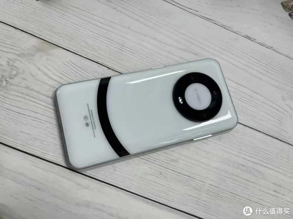 华为HMS+6800mAh大电池+骁龙888，16GB+512GB版仅1099元