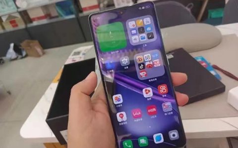 16GB+512GB大内存加持，骁龙8Gen2+7800mAh大电池，仅1989元