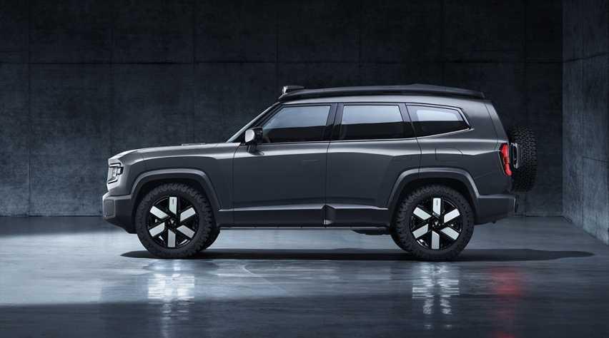 正侧.jpg 科技新硬派 用“电”也能驰骋318 深蓝G318首发亮相