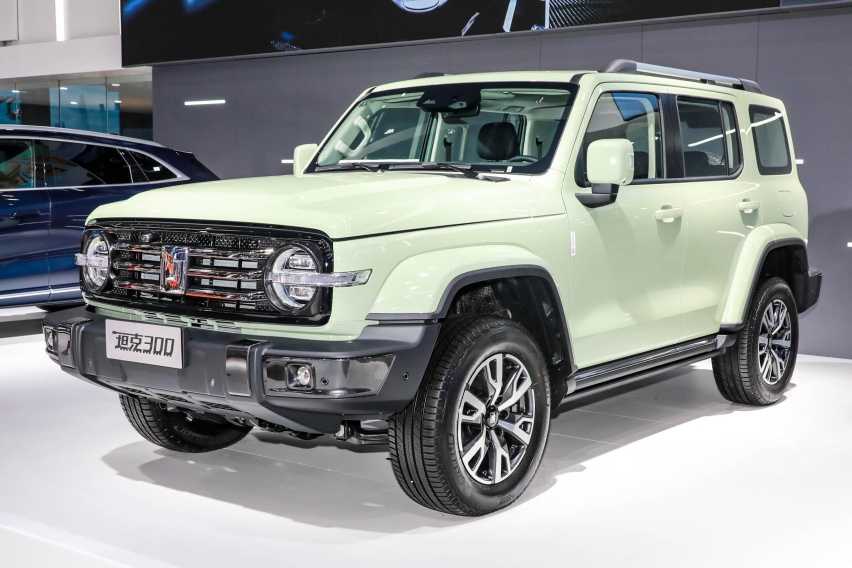 潮玩越野SUV大横评！全新BJ40城市猎人版对比坦克300插图19