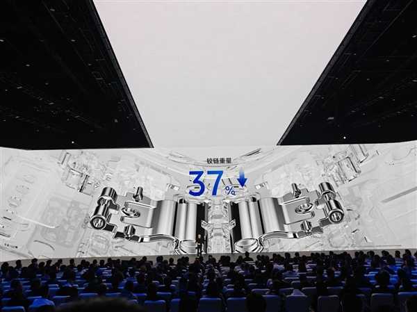 军工级抗冲击能力!vivo X Fold3搭载专为折叠屏设计铠羽架构插图3 军工级抗冲击能力!vivo X Fold3搭载专为折叠屏设计铠羽架构