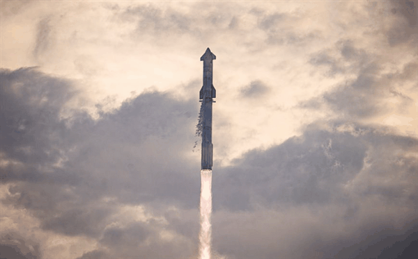 马斯克星舰再入大气层很牛吗 博主：拉倒吧、航天飞机才是真神