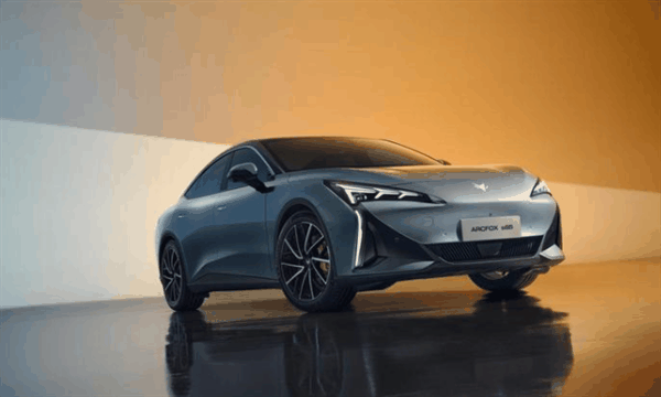 超越小米SU7！极狐阿尔法S5风阻系数公布：全球量产车最低