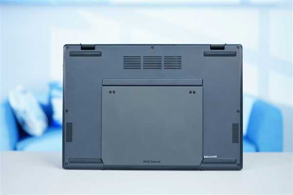 双2.8K OLED触控屏!华硕灵耀14 双屏笔记本图赏插图25 双2.8K OLED触控屏!华硕灵耀14 双屏笔记本图赏