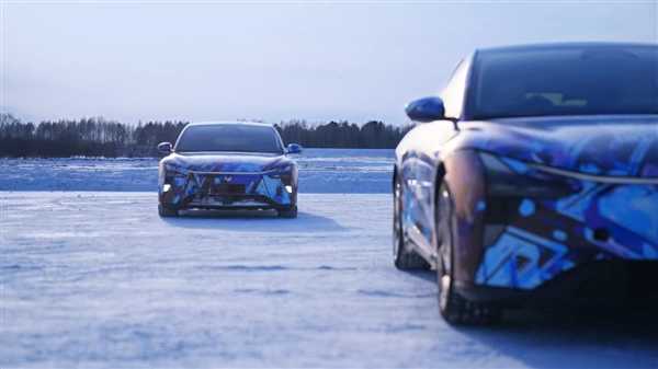 小米SU7又一劲敌 极越07冬测谍照曝光：还是吉利打造