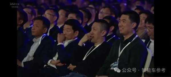 21.59万小米SU7开卖!雷神:性能对标保时捷 价格死磕Model 3插图11 21.59万小米SU7开卖!雷神:性能对标保时捷 价格死磕Model 3