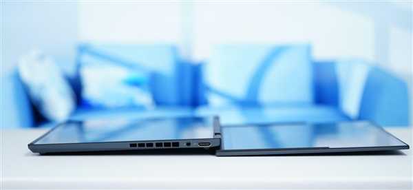 双2.8K OLED触控屏!华硕灵耀14 双屏笔记本图赏插图20 双2.8K OLED触控屏!华硕灵耀14 双屏笔记本图赏