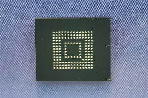 QLC闪存玩出新境界！江波龙全球首发用于eMMC 意义深远