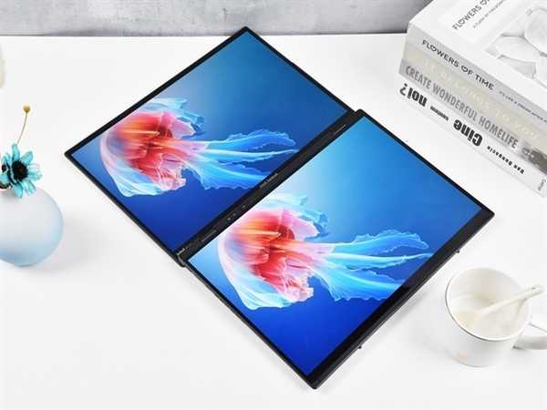 华硕灵耀14双屏笔记本上手：双屏加持 效率飞起