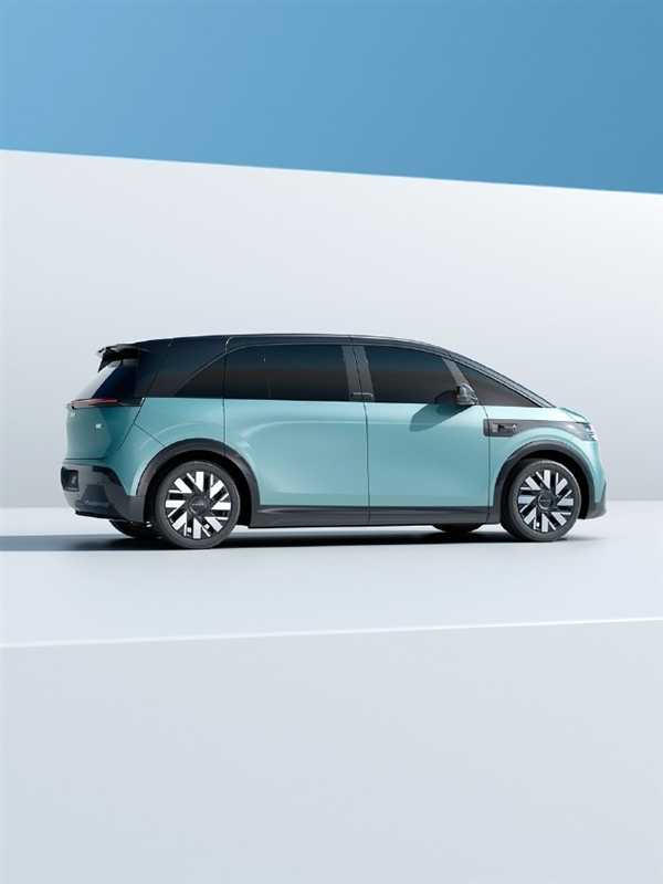 极氪“纯电小巴”MIX官图发布:轴距超3米 定位跨界SUV插图2 极氪“纯电小巴”MIX官图发布:轴距超3米 定位跨界SUV