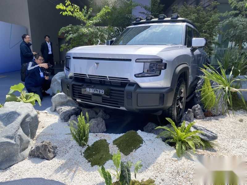 此生必驾 超级增程新硬派SUV深蓝G318实力来袭