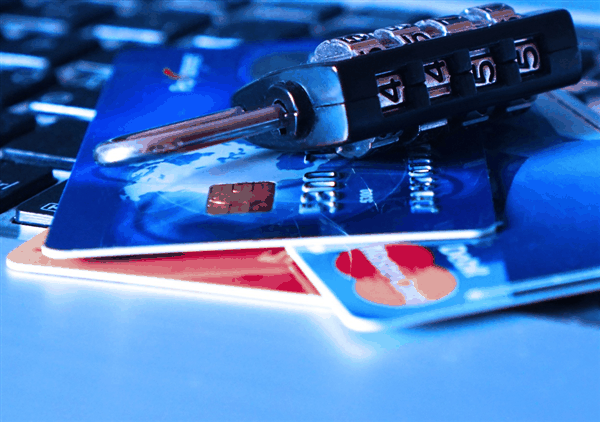 简易密码别再用!男子捡到银行卡仅试2次破解出密码:盗走7万元插图 简易密码别再用!男子捡到银行卡仅试2次破解出密码:盗走7万元