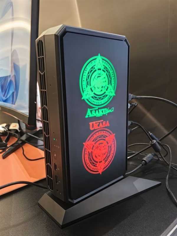 首款支持PCIe5.0 SSD的迷你机!铭凡原子侠HX200G发布:双A配置插图 首款支持PCIe5.0 SSD的迷你机!铭凡原子侠HX200G发布:双A配置